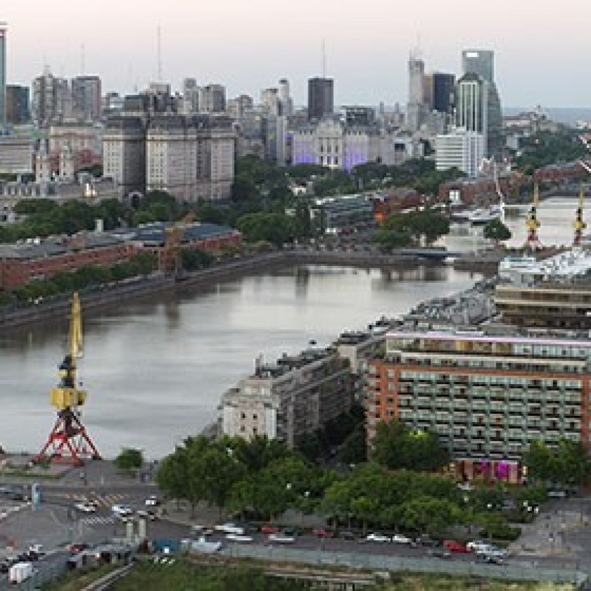Proyecto Corporaci&oacute;n Costanera Corrientes.