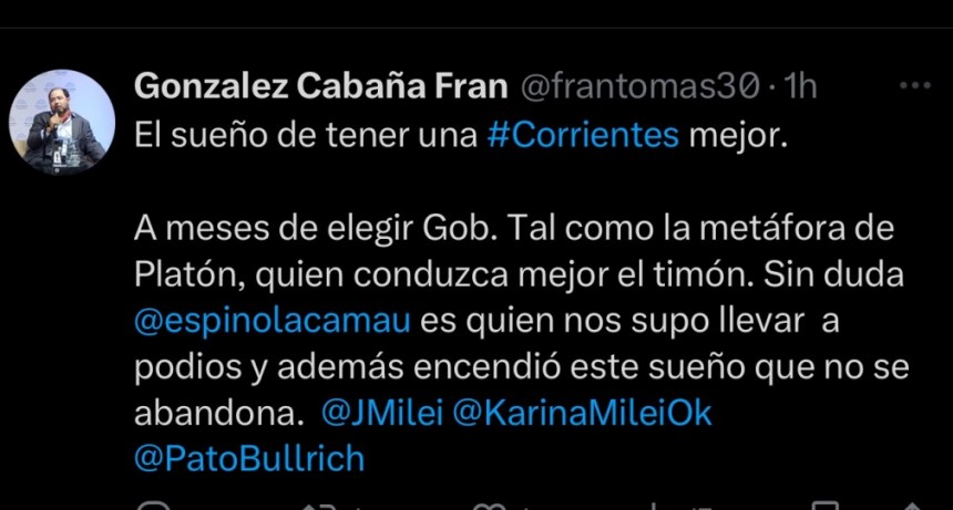 El fil&oacute;sofo Gonz&aacute;lez Caba&ntilde;as apoya a Camau.