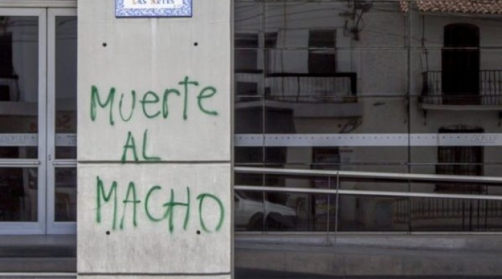 Muerte al macho.