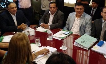 El Diputado Parodi particip&oacute; de la reuni&oacute;n por el tema &ldquo;Agua Potable&rdquo;