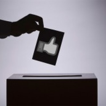 La democracia es como fumar dentro de una garrafa. 