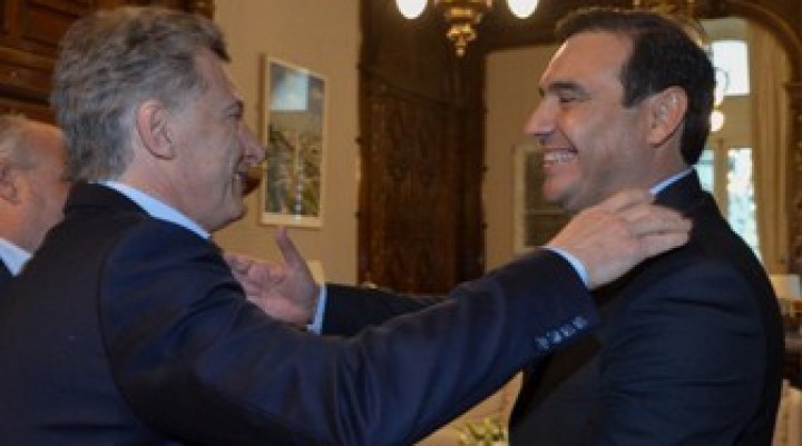 Ni Aranguren, ni  las tarifas, el problema de Corrientes contin&uacute;a siendo pol&iacute;tico. 
