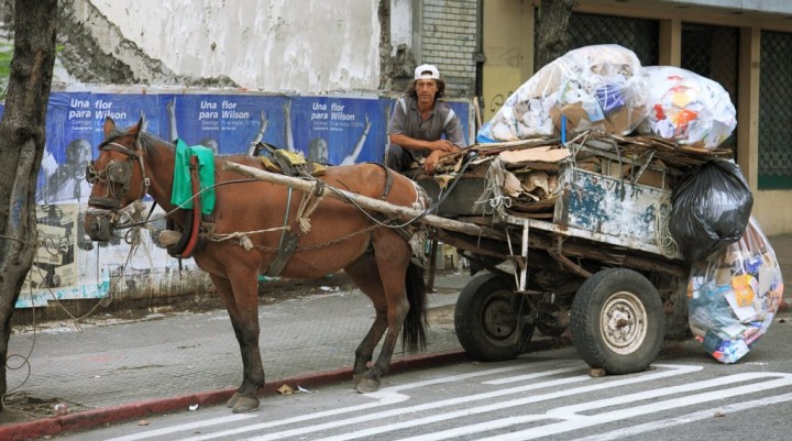 La Municipalidad busca regular los carros.