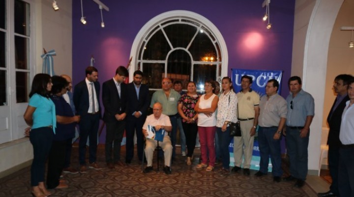 Homenaje al escritor Marcelo Fern&aacute;ndez