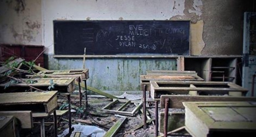 La Educaci&oacute;n Telem&aacute;tica o la Foto del Fin del Mundo 