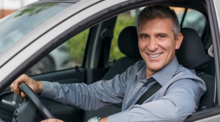Licencia de conducir en un d&iacute;a