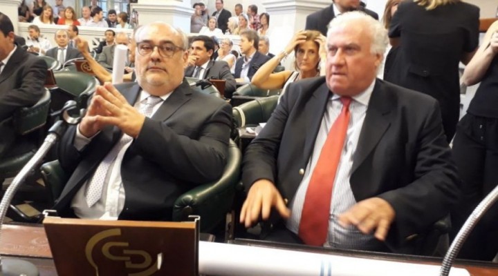 La escriban&iacute;a de Ricardo.