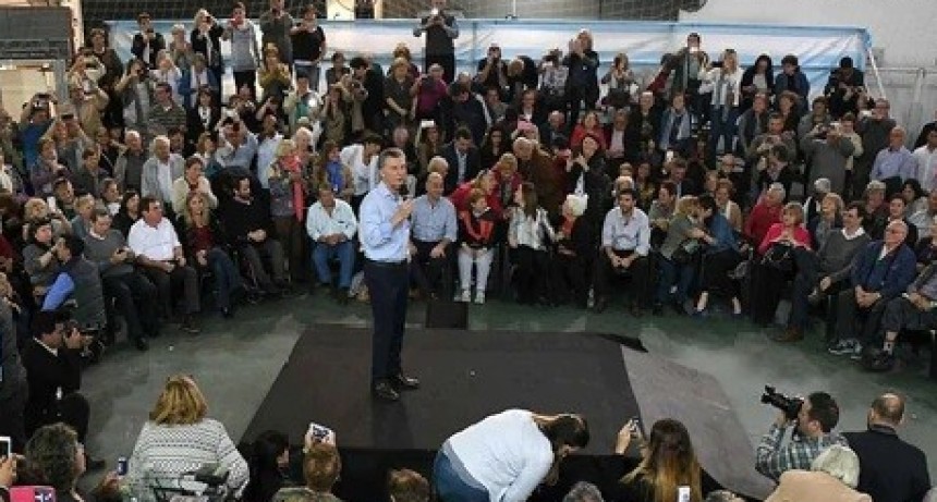 Solicitud para que vuelvan los actos pol&iacute;ticos y las recorridas por el interior. 