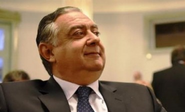 Cassani es la mejor opci&oacute;n pol&iacute;tico-institucional para acompa&ntilde;ar a Vald&eacute;s.