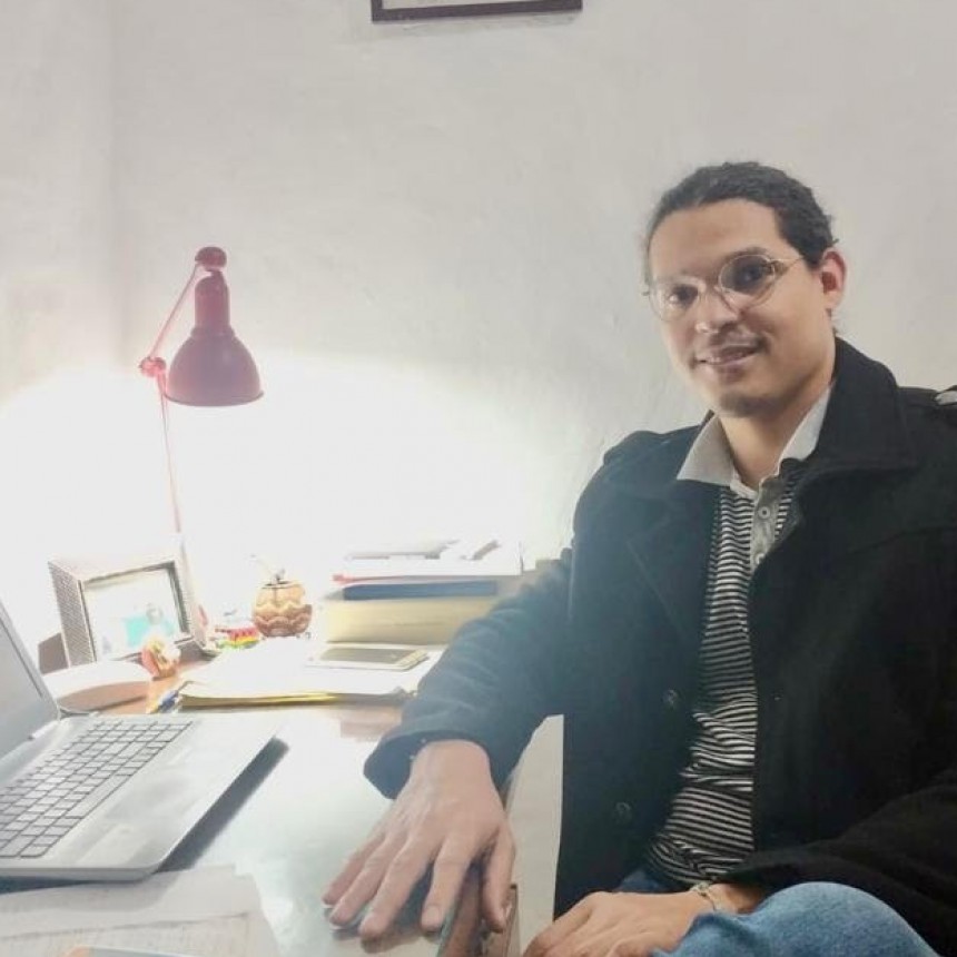 "El tejido humano es pol&iacute;tico, pero tambi&eacute;n es filos&oacute;fico"