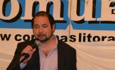 &ldquo;Los intelectuales deben comprometerse m&aacute;s pr&aacute;cticamente en el ejercicio pol&iacute;tico&rdquo;.