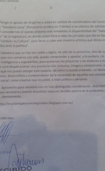 &iquest;Desnudo en el Senado Provincial?.
