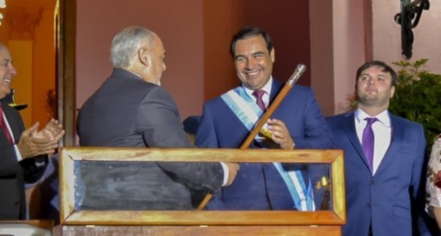 Al poder se llega con inteligencia, no con carisma, recursos o militancia.