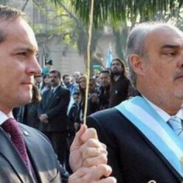 Si triunfa Scioli, Camau gobernador, si Macri llega a la segunda vuelta, Ricardo reelecto.