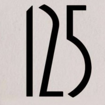 Galer&iacute;a 125, el arte respira otra vez.